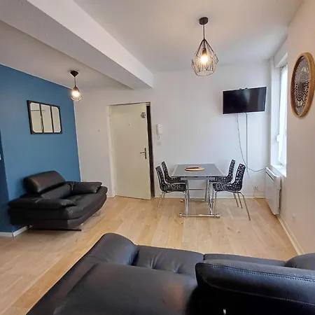 T3 Proche Gare, 2chs, 3lits, Wifi, Parking Apartment *